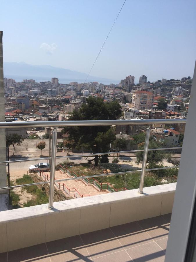Alexandra'S Apartments Sarandë Eksteriør bilde